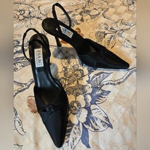 Isaac mizrahi from saks gorgeous black heels